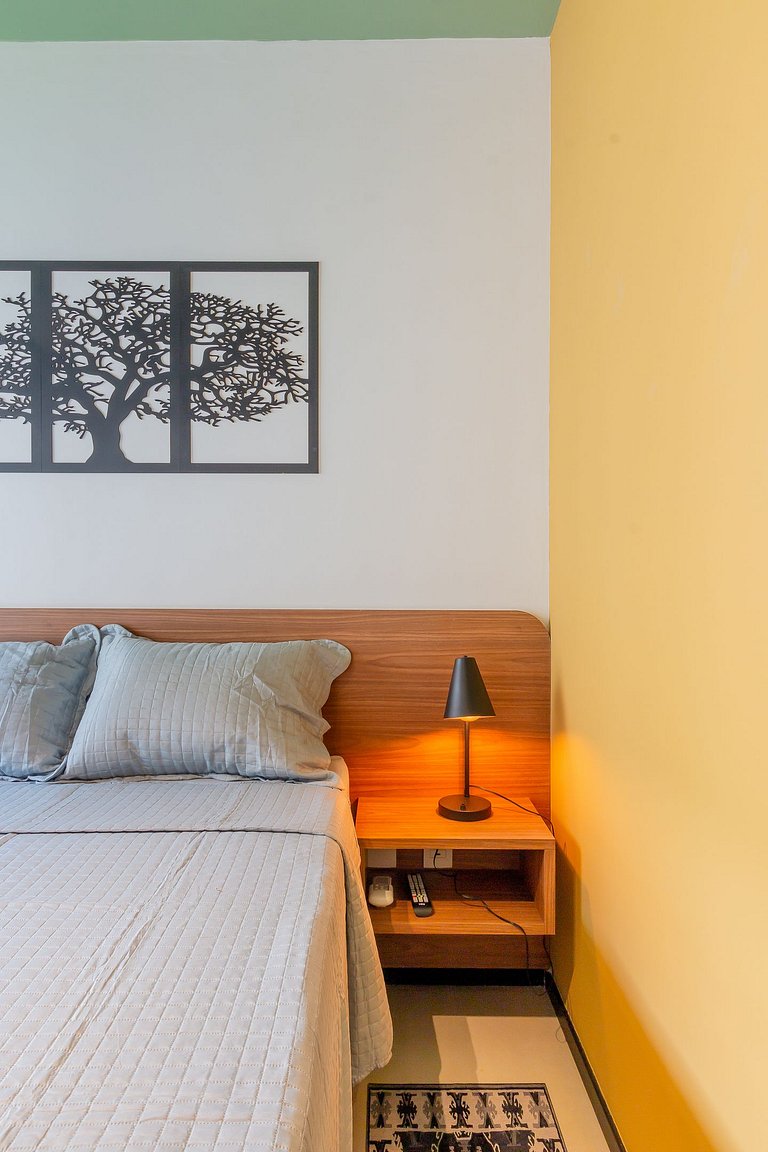 Cozy Apt near Downtown & Metro