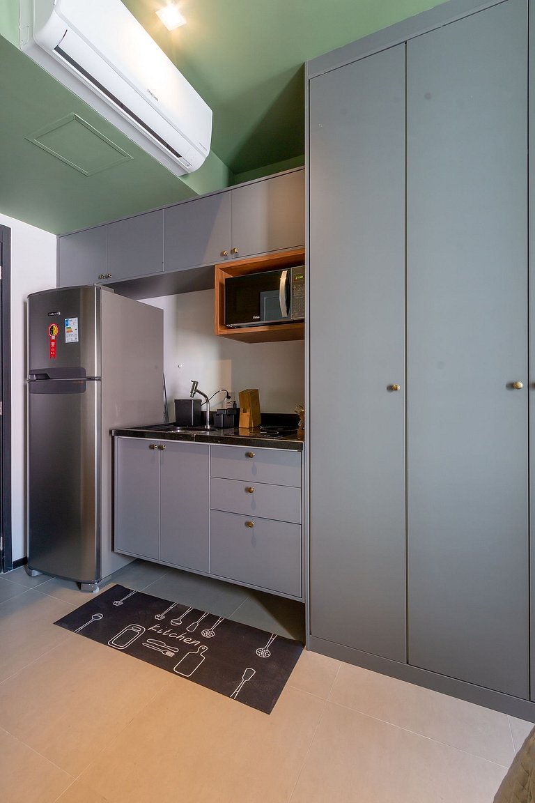 Cozy Apt near Downtown & Metro