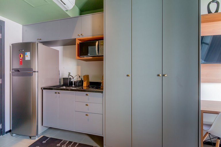Cozy Apt near Downtown & Metro