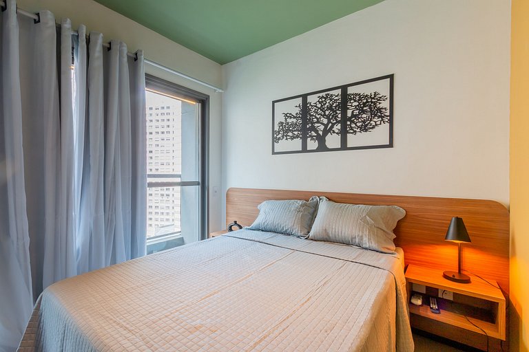 Cozy Apt near Downtown & Metro