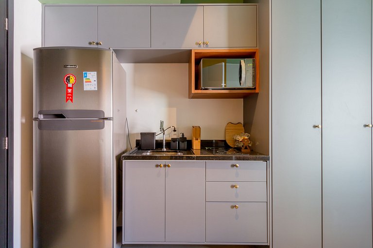 Cozy Apt near Downtown & Metro