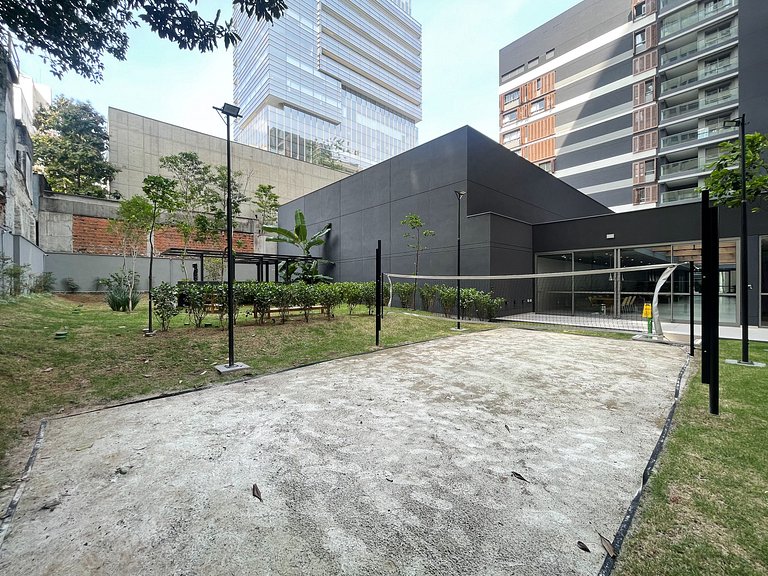 A poucos passos da Avenida Paulista, na Rua Augusta