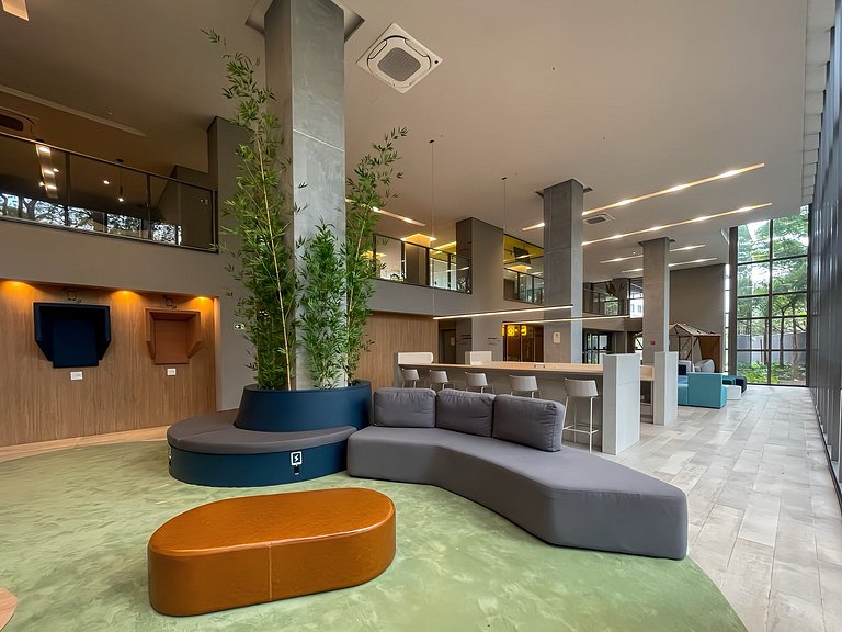 Elegante, com piscina e Valet , prox. Paulista