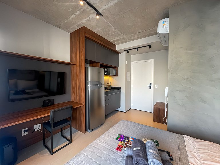 Stay at On Augusta - Style and Convenience