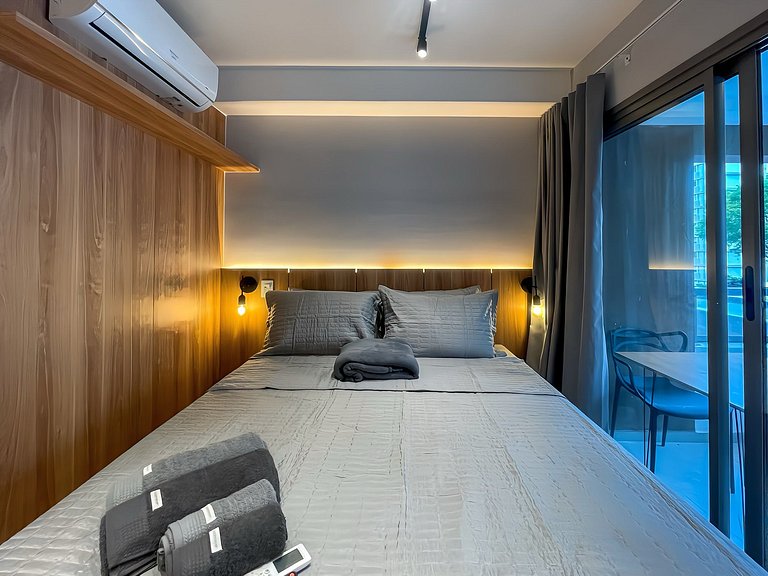 Comfortable terrace, next to Ibirapuera Park