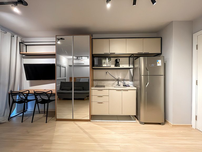 Charming and spacious next to Ibirapuera