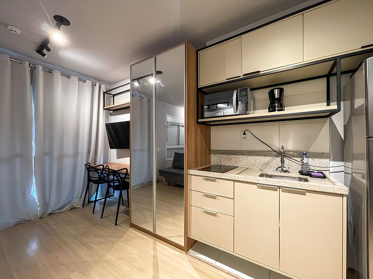 Charming and spacious next to Ibirapuera
