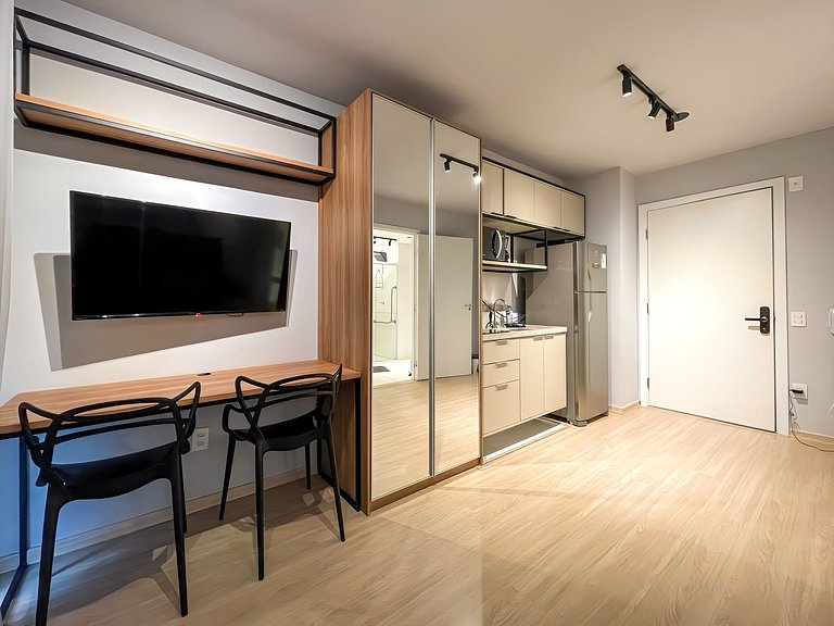 Charming and spacious next to Ibirapuera