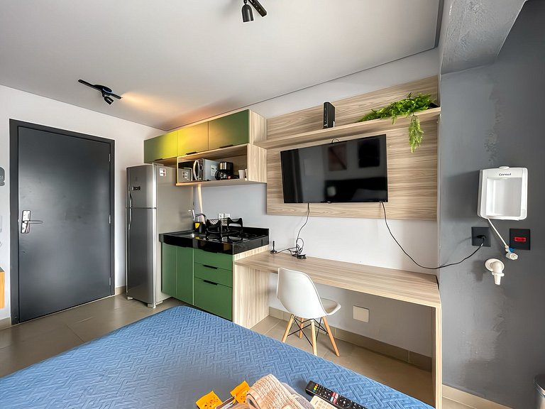 Beautiful studio with home office on Oscar Freire