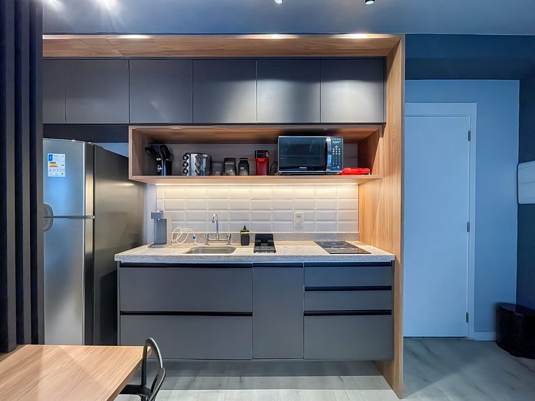 Garagem e piscina disponíveis nos Jardins Paulistas