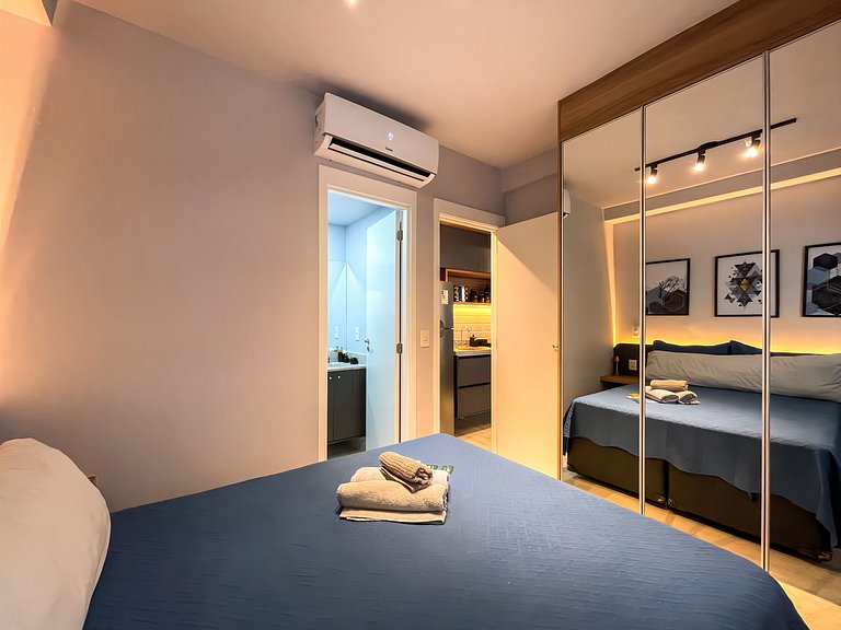 Garagem e piscina disponíveis nos Jardins Paulistas