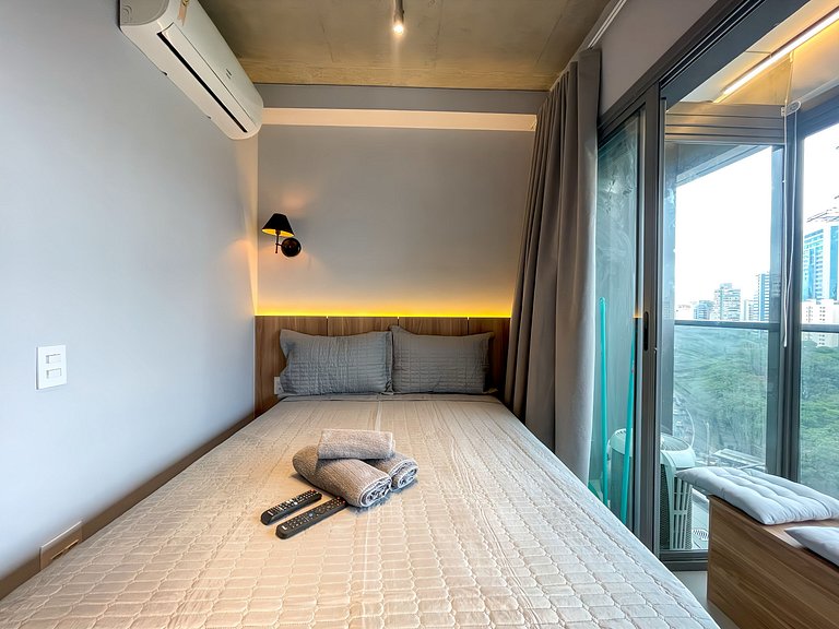 Piscina y terraza en Paraíso, con estacionamiento disponible