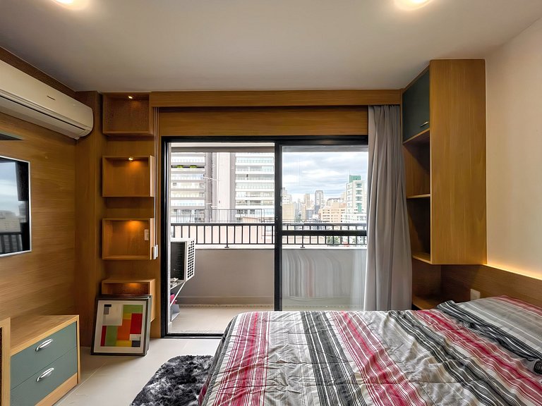 Fique no centro de Pinheiros – Viva a essência de SP