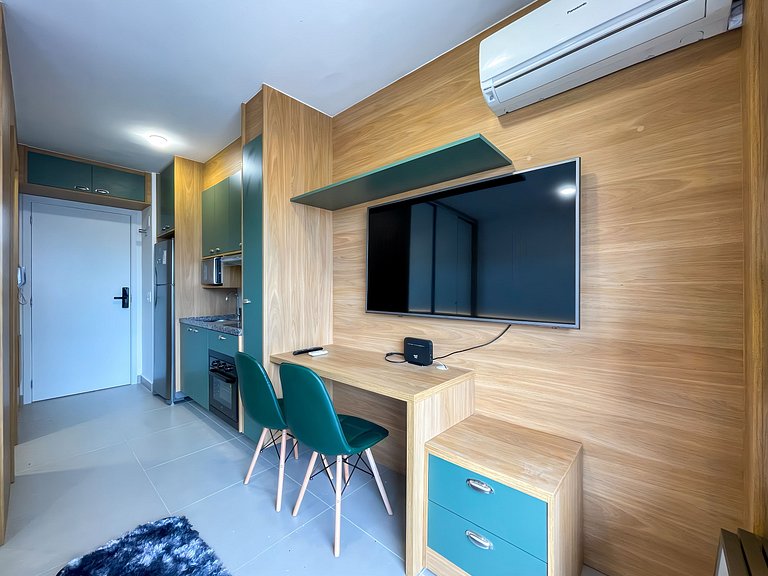 Stay in the heart of Pinheiros – Experience the essence of S