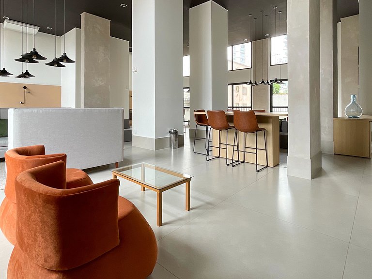 Stay in the heart of Pinheiros – Experience the essence of S