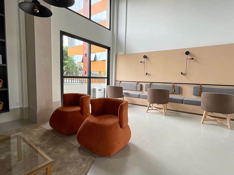 Stay in the heart of Pinheiros – Experience the essence of S