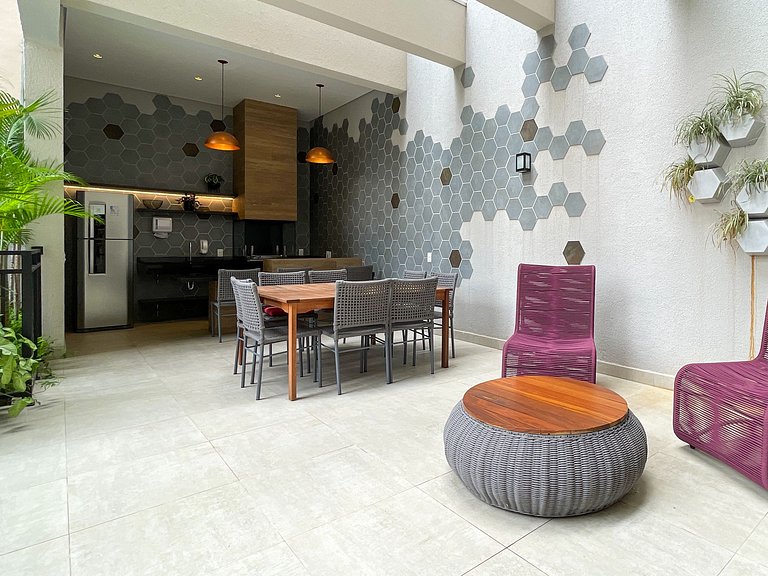 Stay in the heart of Pinheiros – Experience the essence of S