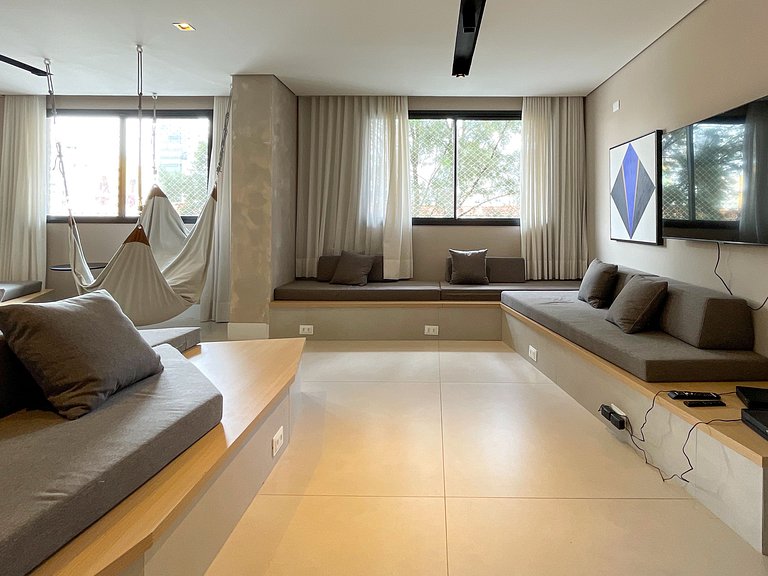 Stay in the heart of Pinheiros – Experience the essence of S