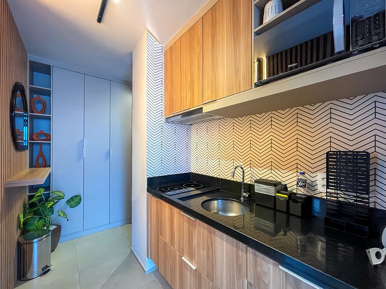 13ª andar, sauna e piscina perto da Av Paulista