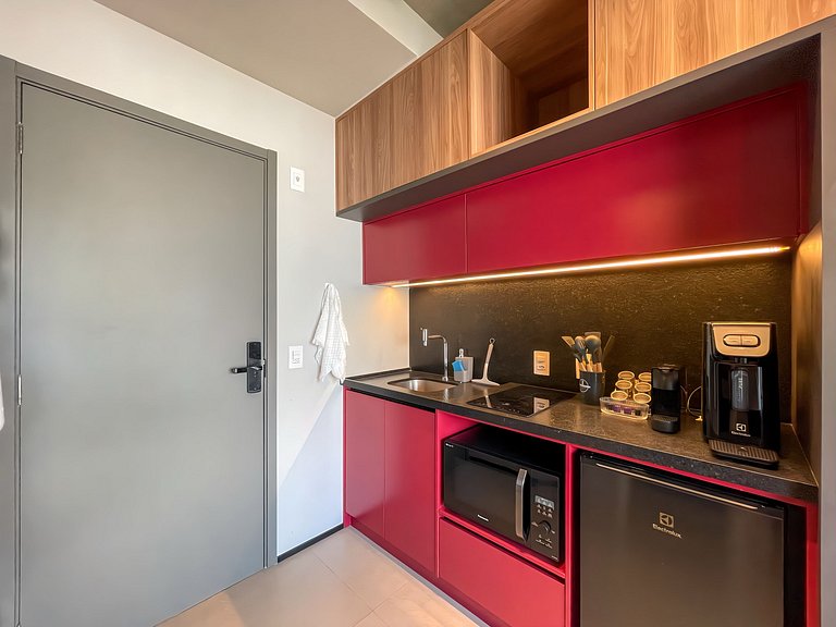 Piscina y terraza en Paraíso, estacionamiento disponible por