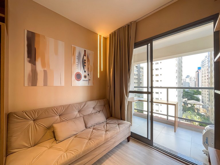 Garage and pool in Jardins Paulistas