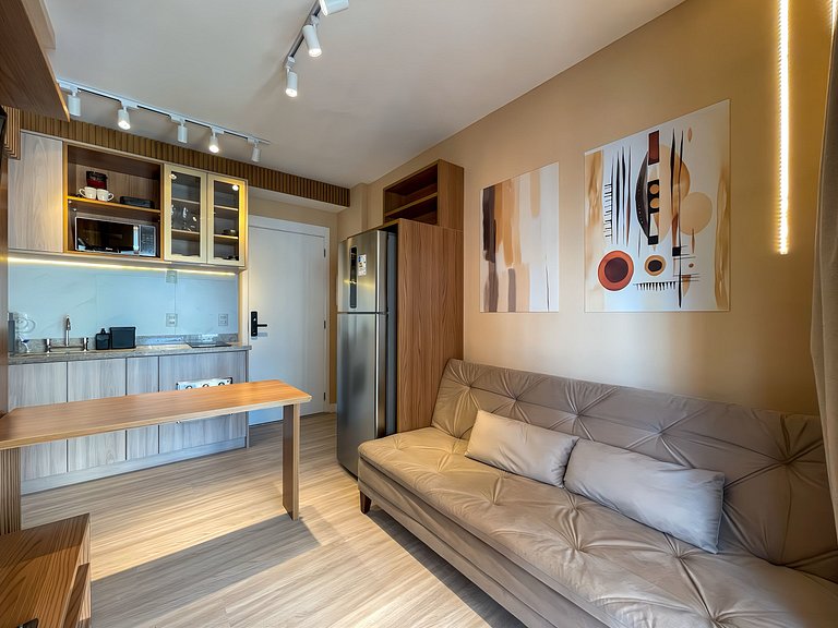 Garage and pool in Jardins Paulistas