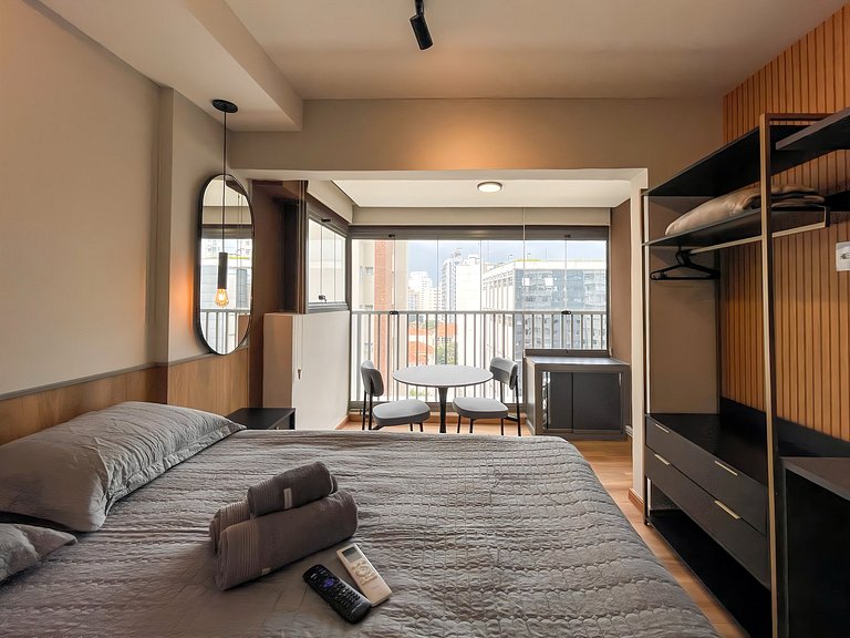 Spacious Stay for 3 Near Paulista