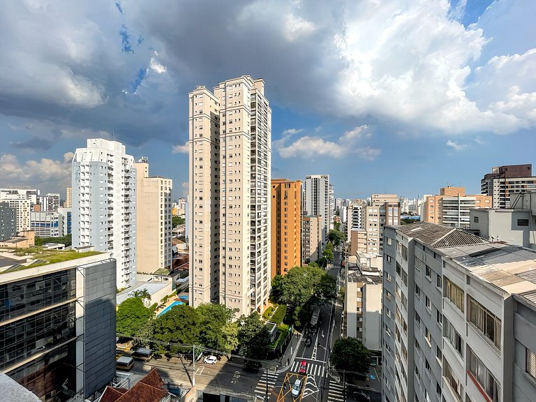15º piso, balcón amplio cerca de Vila Mariana
