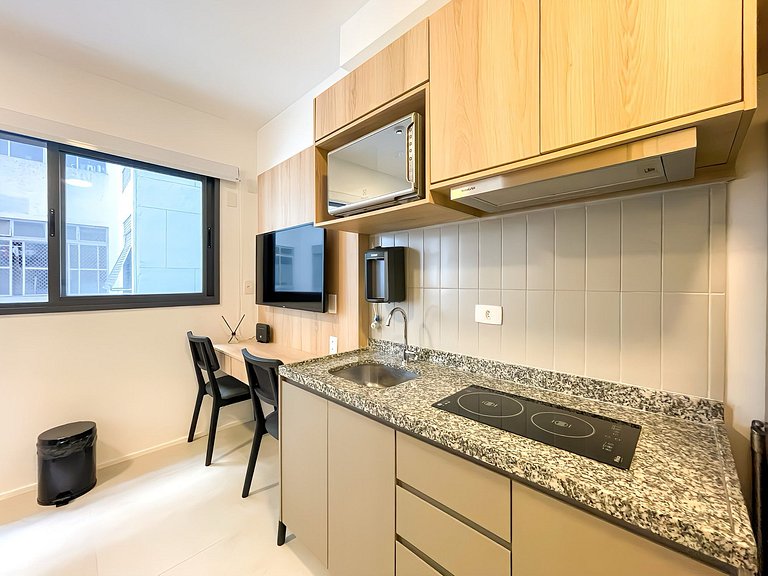 Next to MASP, enjoy everything Avenida Paulista has to offer