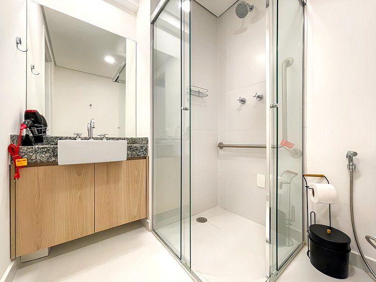 Next to MASP, enjoy everything Avenida Paulista has to offer