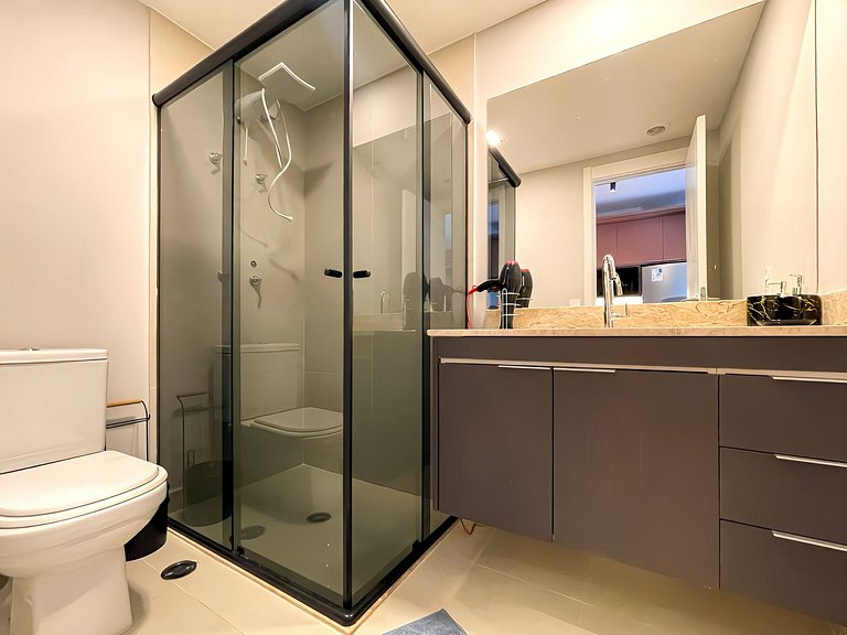 Comfort and convenience near Allianz Park