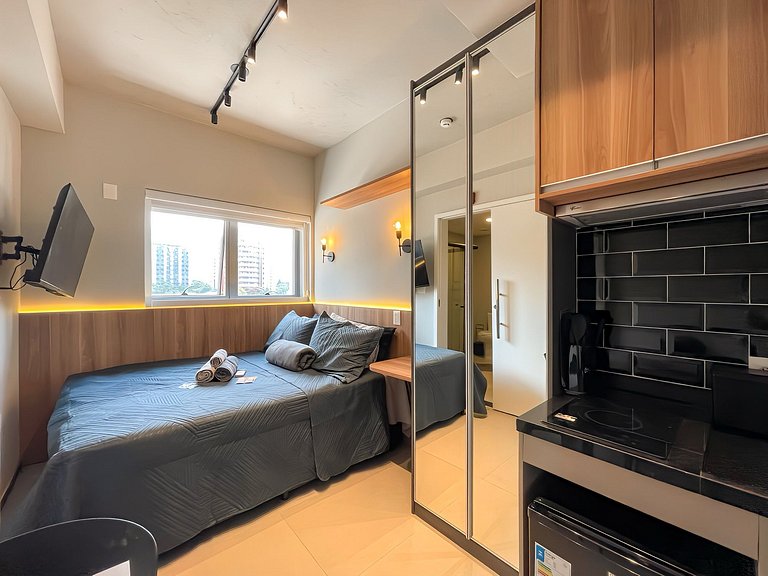 Modern studio apartment near São Paulo Hospital