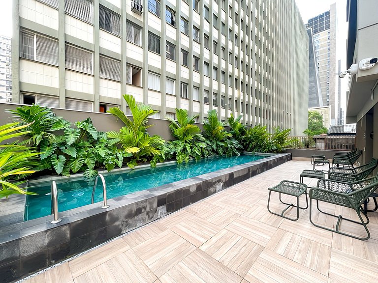 Pamplona condomínio e conforto, ao lado do metrô Trianon-Mas