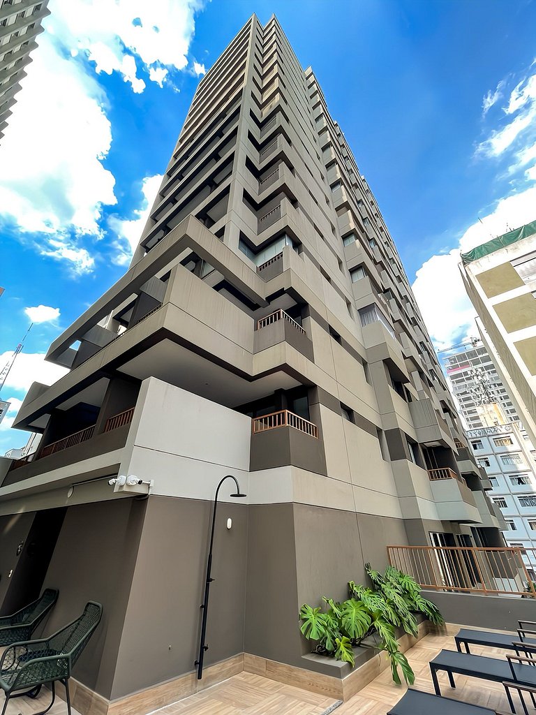 Studios Pamplona condominio con piscina al lado del metro Tr