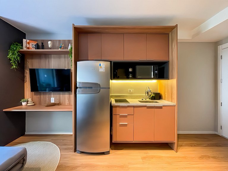 Comfort and convenience near Allianz Park