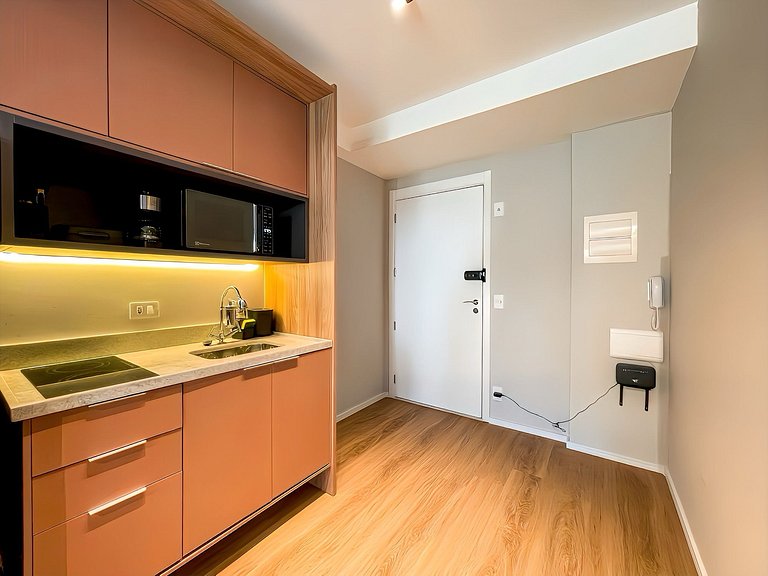 Comfort and convenience near Allianz Park