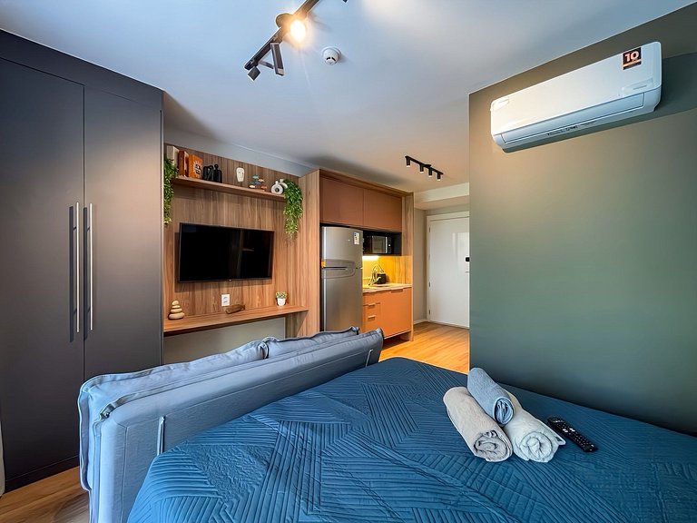 Comfort and Practicality next to Allianz Park