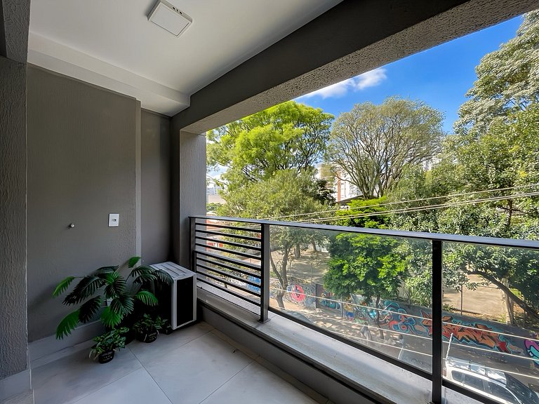 Comfort and convenience near Allianz Park