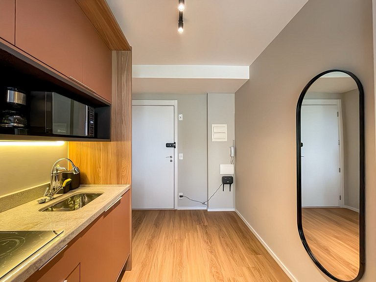 Comfort and convenience near Allianz Park