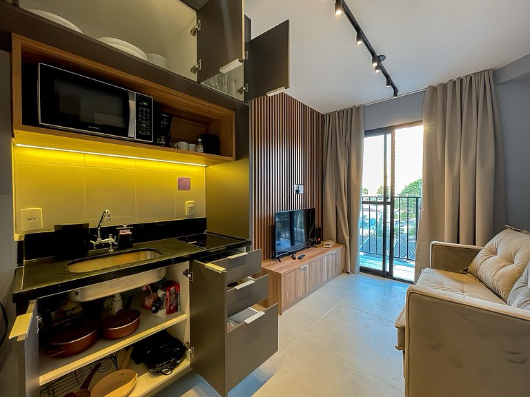 With a swimming pool, located near Moema subway station