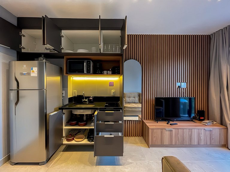 With a swimming pool, located near Moema subway station