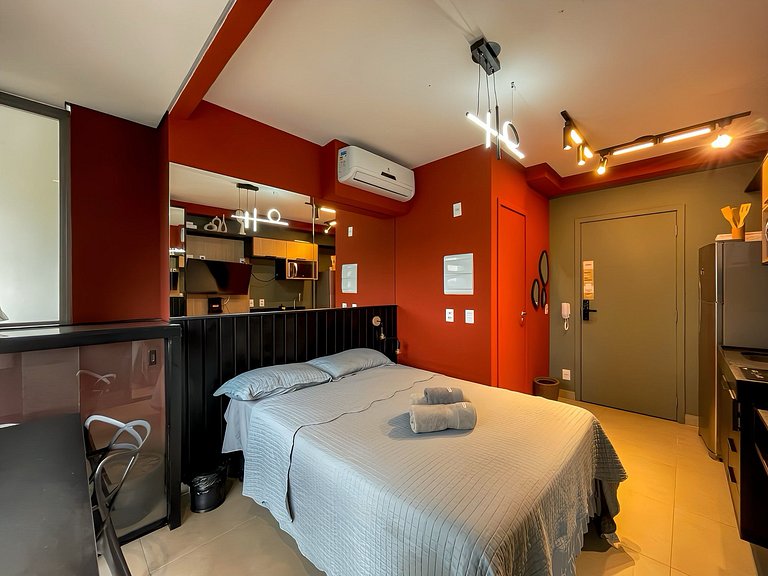 Beautiful studio with home office in Oscar Freire