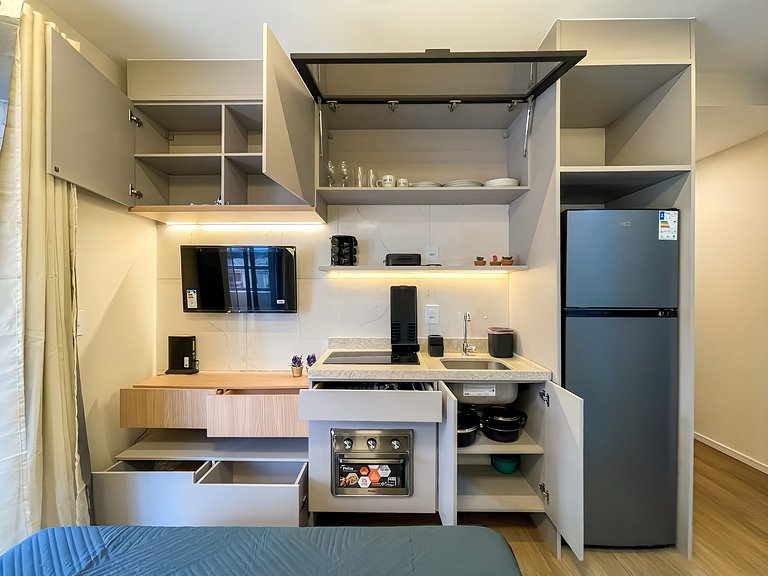 Includes pool and balcony in Vila Mariana