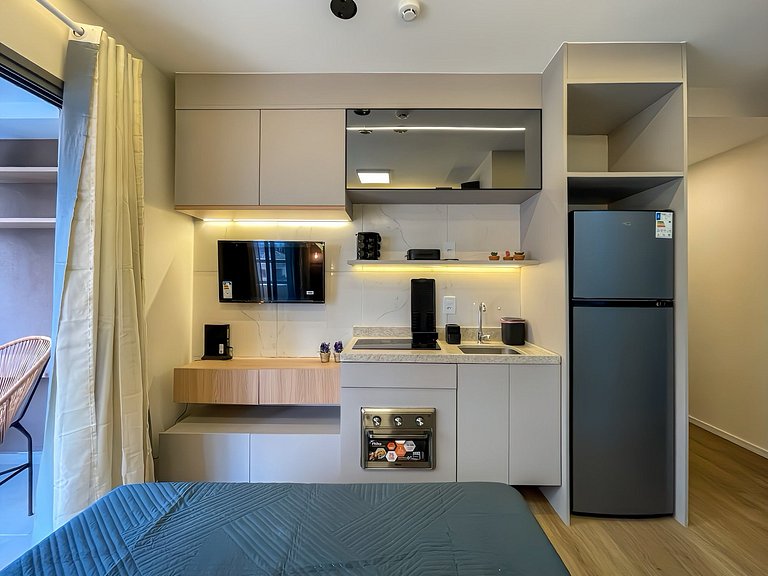 Includes pool and balcony in Vila Mariana