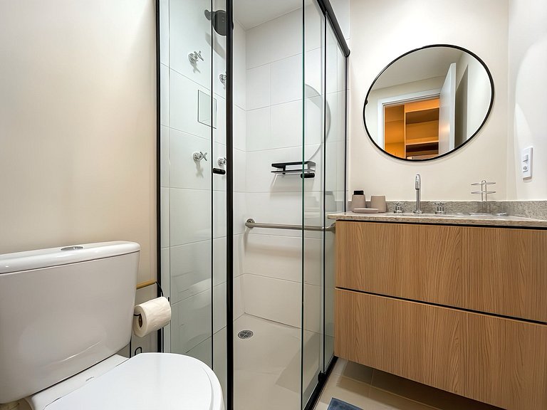 With pool and balcony in Vila Mariana