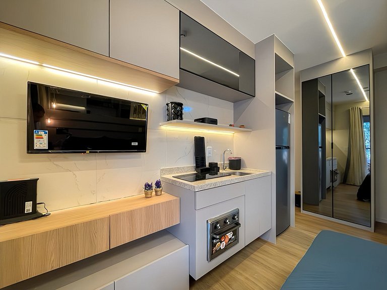 Includes pool and balcony in Vila Mariana