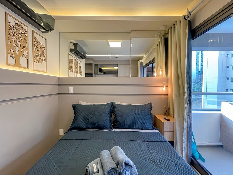 Includes pool and balcony in Vila Mariana