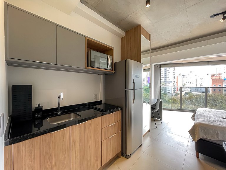 Swimming pool and rooftop next to Av Paulista