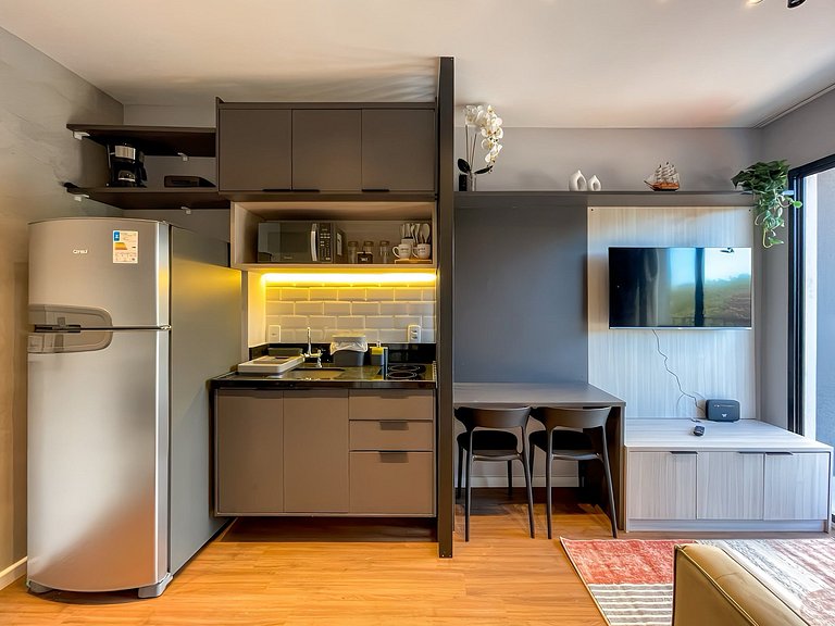 Vila Olímpia: piscina, varanda e internet sem fio