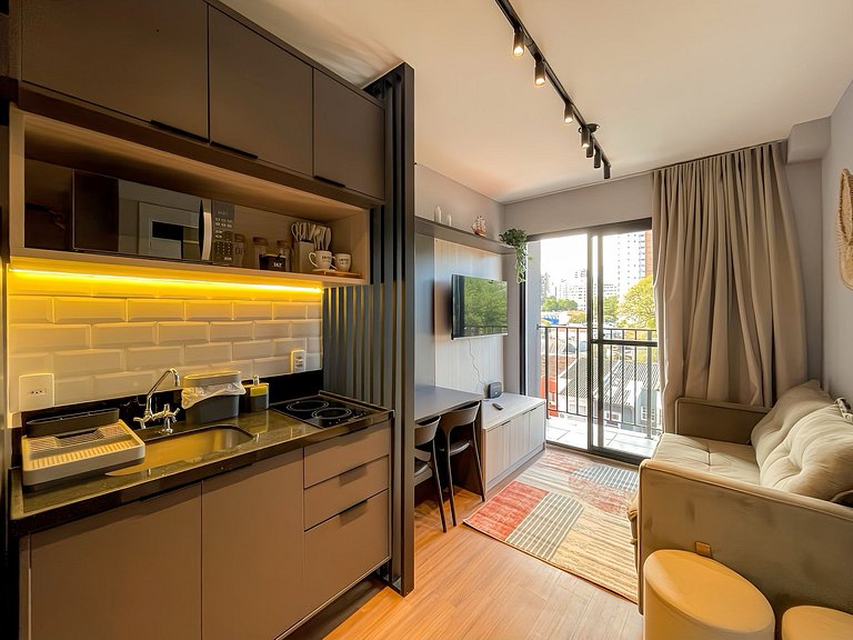 Vila Olímpia Stay with Balcony and Pool